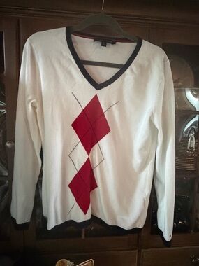 Tommy Hilfiger White V-Neck Sweater with Red Argyle